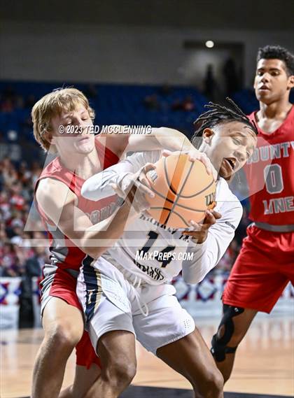 Thumbnail 2 in Marked Tree vs. County Line (AAA 1A State Final) photogallery.