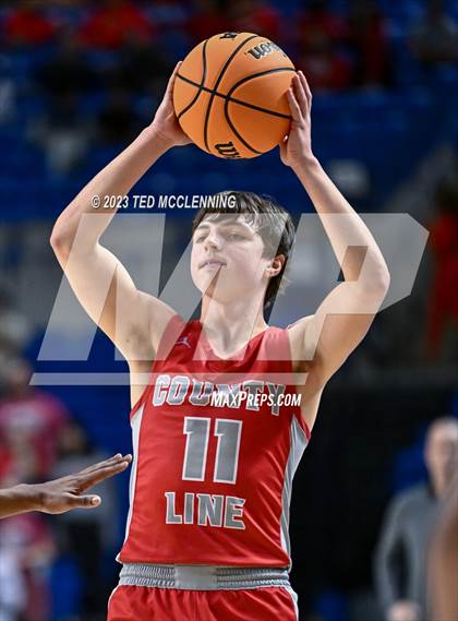 Thumbnail 2 in Marked Tree vs. County Line (AAA 1A State Final) photogallery.