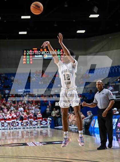 Thumbnail 3 in Marked Tree vs. County Line (AAA 1A State Final) photogallery.
