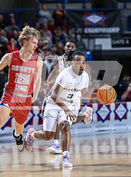 Thumbnail 3 in Marked Tree vs. County Line (AAA 1A State Final) photogallery.