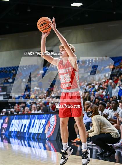 Thumbnail 1 in Marked Tree vs. County Line (AAA 1A State Final) photogallery.