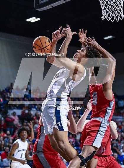 Thumbnail 1 in Marked Tree vs. County Line (AAA 1A State Final) photogallery.