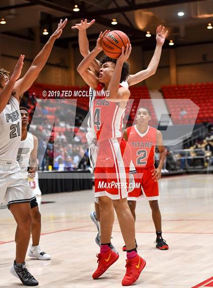 Thumbnail 1 in Jacksonville  vs. Gulliver Prep (King Cotton Classic) photogallery.