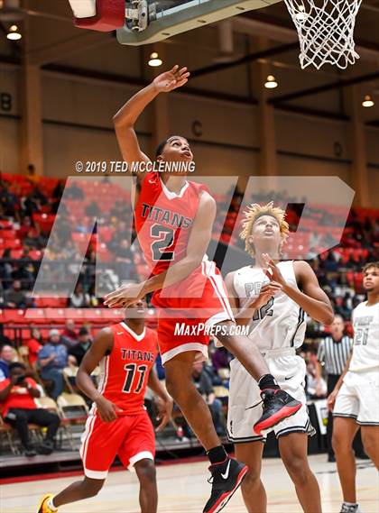 Thumbnail 1 in Jacksonville  vs. Gulliver Prep (King Cotton Classic) photogallery.