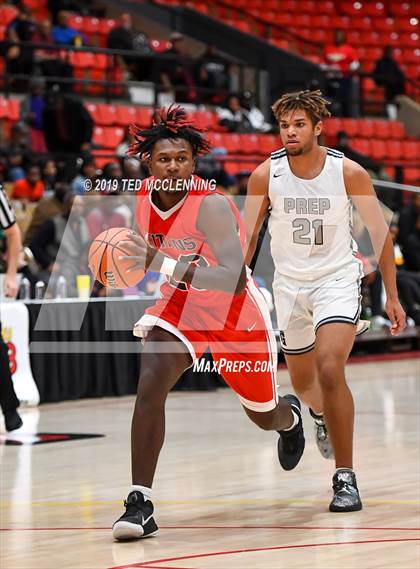 Thumbnail 3 in Jacksonville  vs. Gulliver Prep (King Cotton Classic) photogallery.