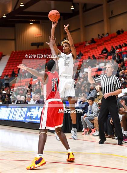 Thumbnail 1 in Jacksonville  vs. Gulliver Prep (King Cotton Classic) photogallery.