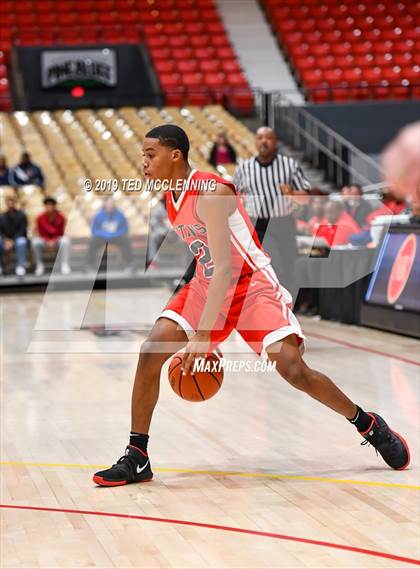 Thumbnail 1 in Jacksonville  vs. Gulliver Prep (King Cotton Classic) photogallery.
