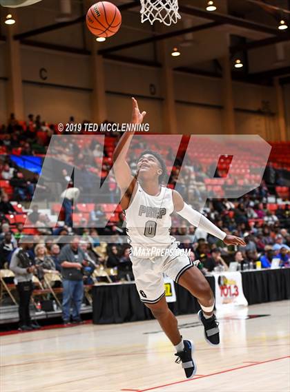 Thumbnail 2 in Jacksonville  vs. Gulliver Prep (King Cotton Classic) photogallery.
