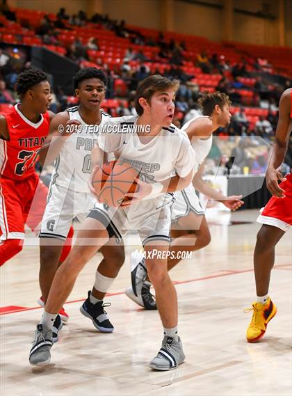 Thumbnail 2 in Jacksonville  vs. Gulliver Prep (King Cotton Classic) photogallery.