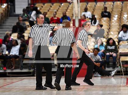 Thumbnail 2 in Jacksonville  vs. Gulliver Prep (King Cotton Classic) photogallery.