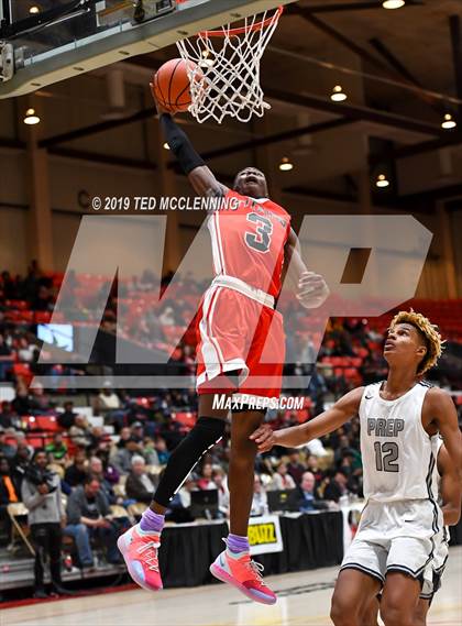Thumbnail 3 in Jacksonville  vs. Gulliver Prep (King Cotton Classic) photogallery.