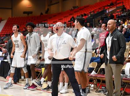 Thumbnail 1 in Jacksonville  vs. Gulliver Prep (King Cotton Classic) photogallery.