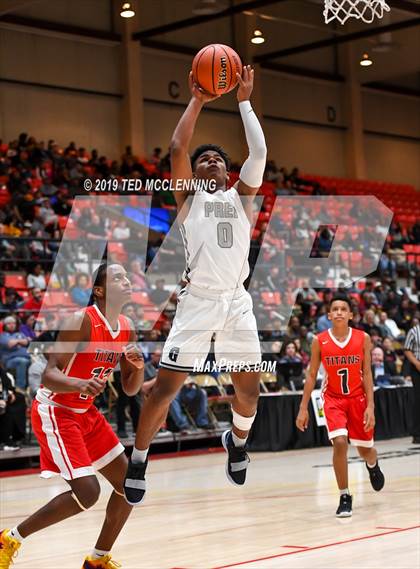 Thumbnail 3 in Jacksonville  vs. Gulliver Prep (King Cotton Classic) photogallery.