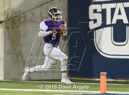 Thumbnail 2 in Logan vs. Box Elder photogallery.