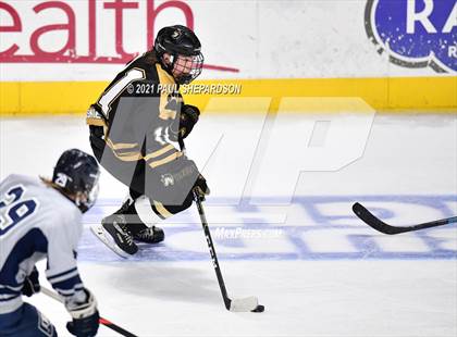 Thumbnail 2 in Crested Butte vs. Battle Mountain (CHSAA 4A Final) photogallery.