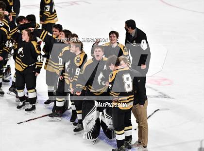 Thumbnail 3 in Crested Butte vs. Battle Mountain (CHSAA 4A Final) photogallery.