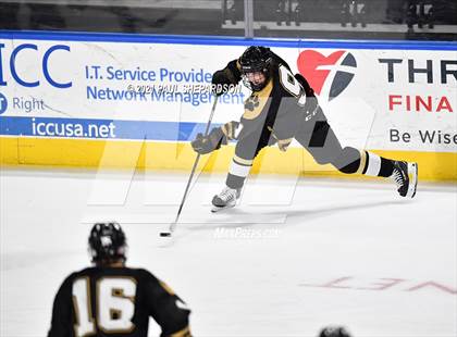Thumbnail 3 in Crested Butte vs. Battle Mountain (CHSAA 4A Final) photogallery.