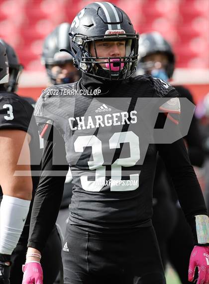 Thumbnail 1 in Corner Canyon vs. Farmington (UHSAA 6A Semifinal) photogallery.