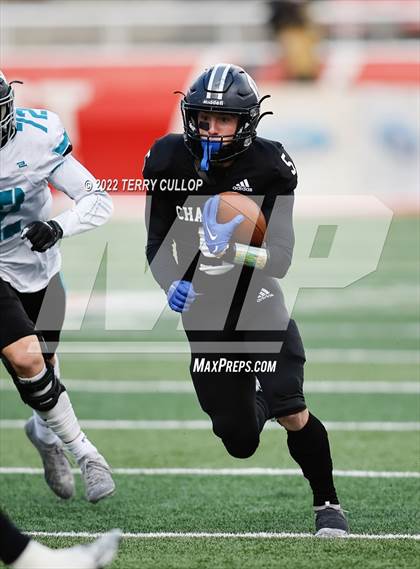 Thumbnail 1 in Corner Canyon vs. Farmington (UHSAA 6A Semifinal) photogallery.