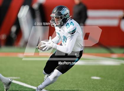 Thumbnail 2 in Corner Canyon vs. Farmington (UHSAA 6A Semifinal) photogallery.