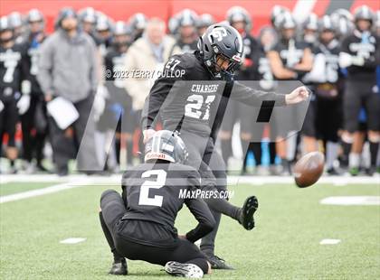 Thumbnail 2 in Corner Canyon vs. Farmington (UHSAA 6A Semifinal) photogallery.