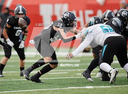 Thumbnail 1 in Corner Canyon vs. Farmington (UHSAA 6A Semifinal) photogallery.