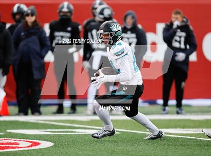 Thumbnail 1 in Corner Canyon vs. Farmington (UHSAA 6A Semifinal) photogallery.