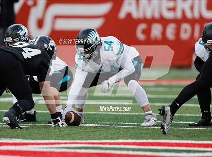Thumbnail 3 in Corner Canyon vs. Farmington (UHSAA 6A Semifinal) photogallery.