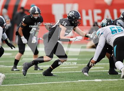 Thumbnail 3 in Corner Canyon vs. Farmington (UHSAA 6A Semifinal) photogallery.