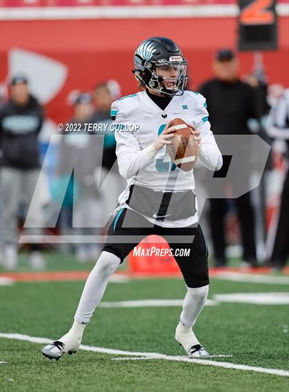 Thumbnail 3 in Corner Canyon vs. Farmington (UHSAA 6A Semifinal) photogallery.