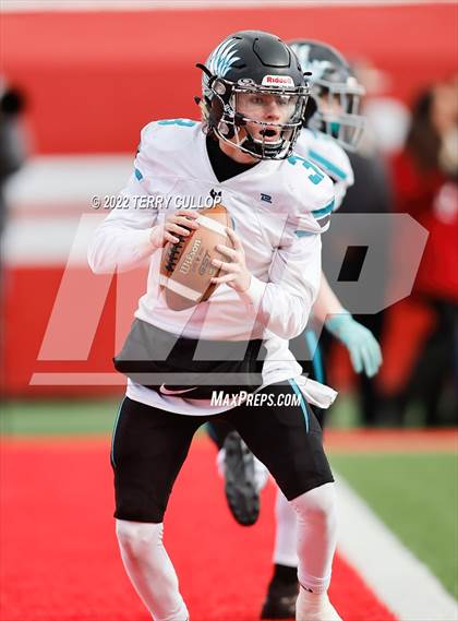 Thumbnail 1 in Corner Canyon vs. Farmington (UHSAA 6A Semifinal) photogallery.