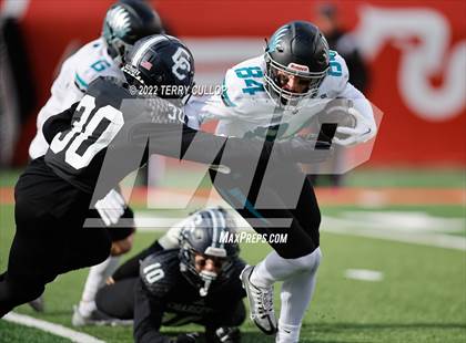 Thumbnail 3 in Corner Canyon vs. Farmington (UHSAA 6A Semifinal) photogallery.