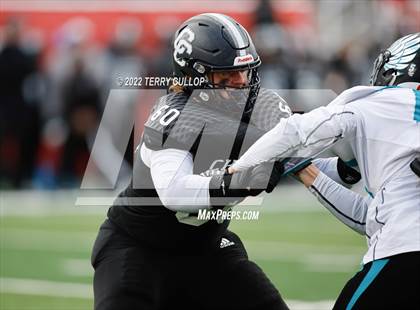 Thumbnail 2 in Corner Canyon vs. Farmington (UHSAA 6A Semifinal) photogallery.