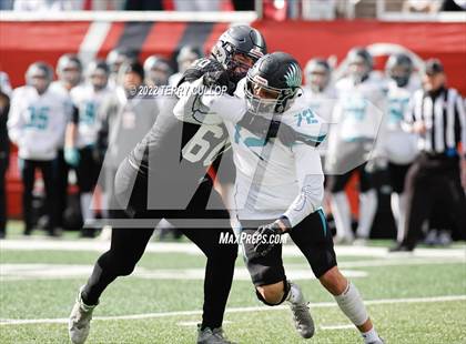 Thumbnail 2 in Corner Canyon vs. Farmington (UHSAA 6A Semifinal) photogallery.
