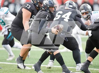 Thumbnail 3 in Corner Canyon vs. Farmington (UHSAA 6A Semifinal) photogallery.