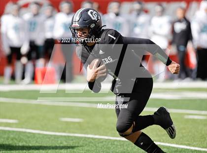 Thumbnail 1 in Corner Canyon vs. Farmington (UHSAA 6A Semifinal) photogallery.