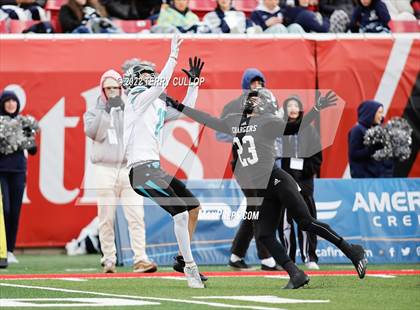 Thumbnail 3 in Corner Canyon vs. Farmington (UHSAA 6A Semifinal) photogallery.
