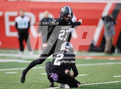 Thumbnail 2 in Corner Canyon vs. Farmington (UHSAA 6A Semifinal) photogallery.