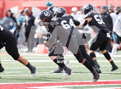 Thumbnail 3 in Corner Canyon vs. Farmington (UHSAA 6A Semifinal) photogallery.