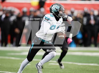 Thumbnail 2 in Corner Canyon vs. Farmington (UHSAA 6A Semifinal) photogallery.