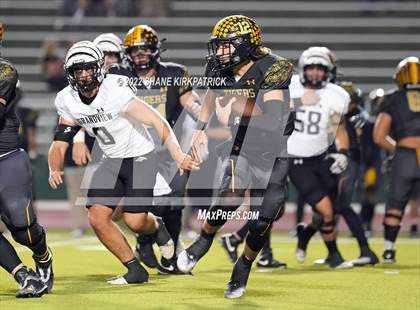 Thumbnail 1 in Grandview vs. Malakoff (3A Division 1 Region 2 Quarterfinal) photogallery.