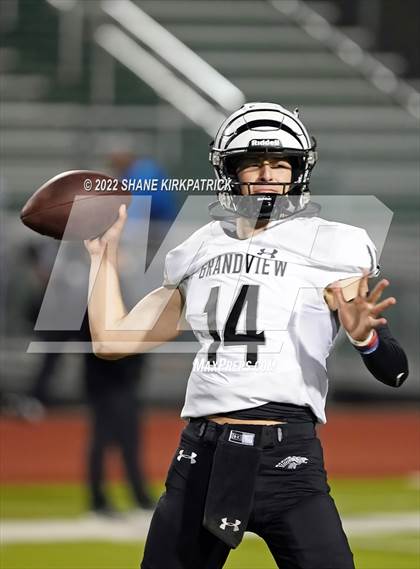 Thumbnail 2 in Grandview vs. Malakoff (3A Division 1 Region 2 Quarterfinal) photogallery.