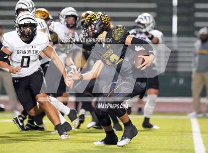 Thumbnail 1 in Grandview vs. Malakoff (3A Division 1 Region 2 Quarterfinal) photogallery.