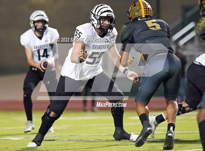Thumbnail 1 in Grandview vs. Malakoff (3A Division 1 Region 2 Quarterfinal) photogallery.