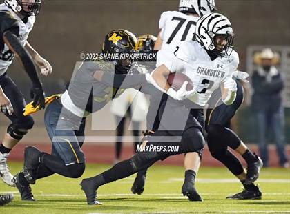 Thumbnail 3 in Grandview vs. Malakoff (3A Division 1 Region 2 Quarterfinal) photogallery.