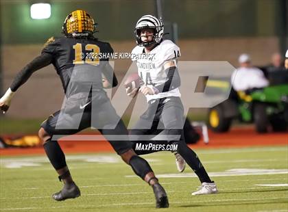 Thumbnail 3 in Grandview vs. Malakoff (3A Division 1 Region 2 Quarterfinal) photogallery.