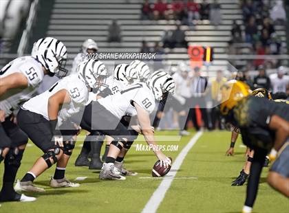 Thumbnail 1 in Grandview vs. Malakoff (3A Division 1 Region 2 Quarterfinal) photogallery.
