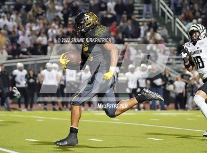 Thumbnail 1 in Grandview vs. Malakoff (3A Division 1 Region 2 Quarterfinal) photogallery.