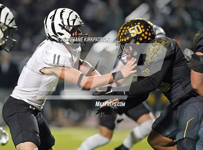 Thumbnail 2 in Grandview vs. Malakoff (3A Division 1 Region 2 Quarterfinal) photogallery.