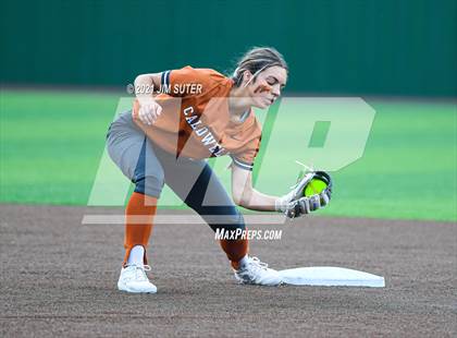 Thumbnail 1 in Caldwell vs Franklin (UIL 3A Bi-District Playoff) photogallery.